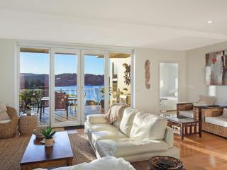 Wharf Apartment Unit 11 - Narooma - 6