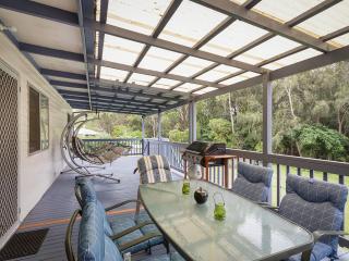 Pet friendly Beach House at Kianga - 0