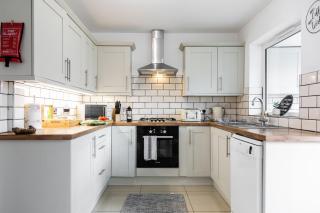 Maunsell House - Lovely central home near Designer Outlets & town with parking - Ashford - 9