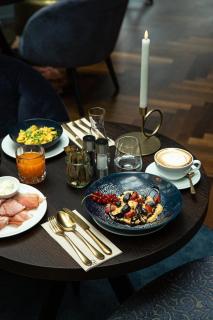 Altstadthotel Weisses Kreuz - Innsbruck - 9