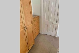 2 Bedroom Central Apartment with Private Parking (Shared Kitchen) Portrush - Portrush - 5