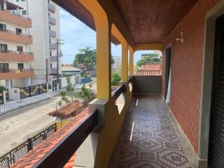 Lindo Sobrado Amarelo -próximo a praia - Mongaguá - 1