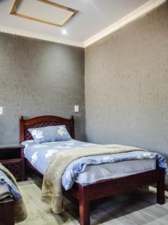 Simunye Guest House - Klerksdorp - 8