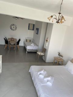 Isidoros Apartments - 7