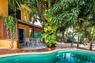 Appartement met zwembad en prachtige tuin - 3