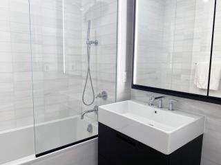 Private Garden Residence in Luxury Condominium - 5