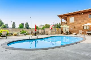 Cabana #11 - Chelan - 1