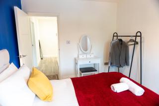 Hatfield Gem - 1 Bed with FREE Parking near Uni, Business Park & City Center, Big savings on Longer Stays - 1