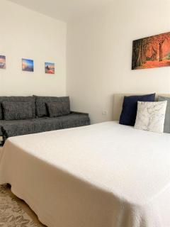 Family-friendly apartments next to Premium Beach Hotel, Golem - Golem - 7