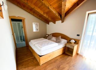Hotel Canterbury - Castello Tesino - 2
