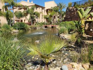 Luxury apartment in Benahavis with amazing views - Estepona - 4