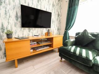 2 Pine Grove - Preston - 2