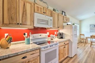 Updated Cottage at Lake Junaluska Golf Course! - Waynesville - 3