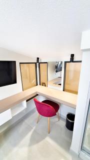 Artline Luxury Suites - 8