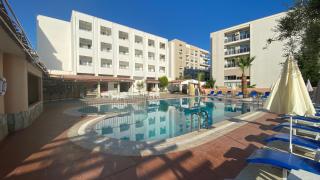 Oya Family Suites - Kuşadası - 0