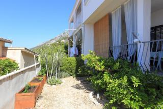 Apartments by the sea Pisak, Omis - 1008 - Mimice - 2