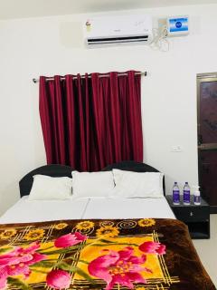 Gaurav guest house - 4