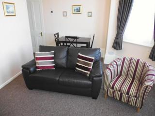 Parterre Holiday Apartments - Sandown - 1