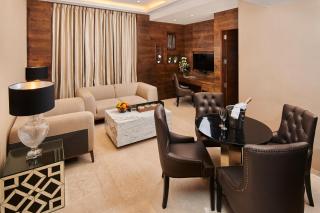 Goldfinch Hotel Mumbai - Bombay - 9
