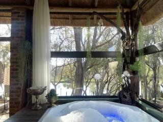 Lone Wolf's Lair - 0