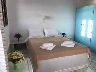 Helios Pension - Ios Chora - 8