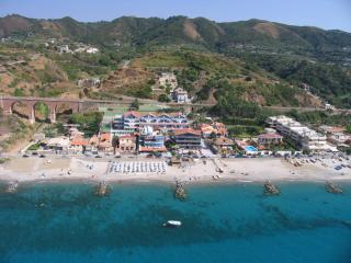 Oasi Azzurra - Messina - 0