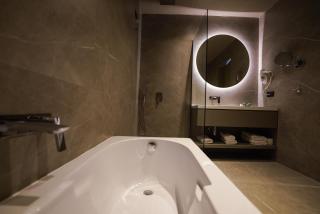 The Central View Boutique Hotel - Vlora - 5