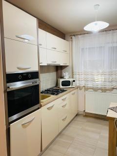 SELLADA APARTAMENT - Free Private Parking,AC,Wi-Fi - Carei - 5