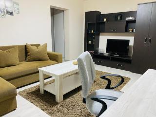 SELLADA APARTAMENT - Free Private Parking,AC,Wi-Fi - Carei - 0