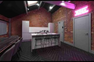 Casa Nomade Penthouse slps 20 people Mcr centre - 5