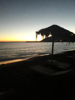 Thetis Beach Suites - Kokkinos Pirgos - 9
