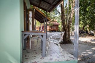 Frog Beach House - Ko Phayam - 3