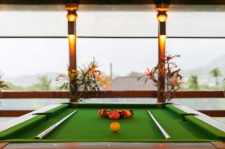 StayVista's Vyoman Villa - Experience a valley view, lush lawn, spa, and yoga retreat - Lonavala - 6