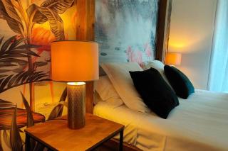 Suites JM - Le temps d'une Escale (Jacuzzi & Vue Mer) - Hyères - 5