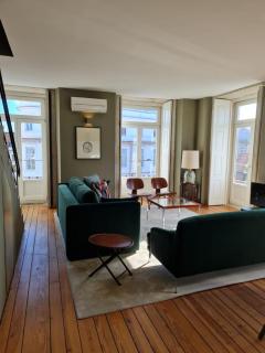 Condes de Azevedo Palace Apartments - Porto - 9