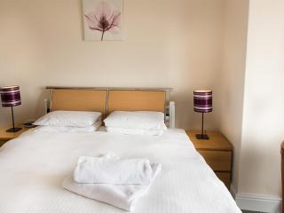 Albert & Victoria Hotel - Southport - 7