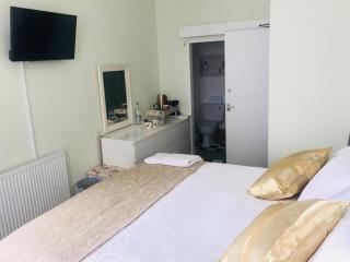 Highlea Guest House - Weston-super-Mare - 1