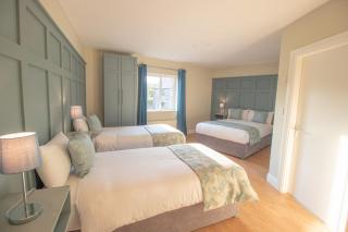 Hawthorn Lodge - 9
