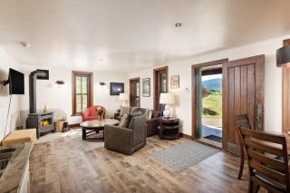 Chaparral Aspen Ranch Cabin - 2