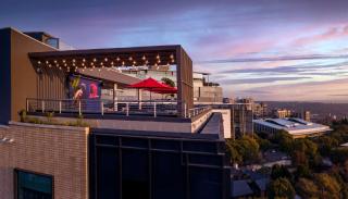 Radisson RED Hotel Johannesburg Rosebank - 8