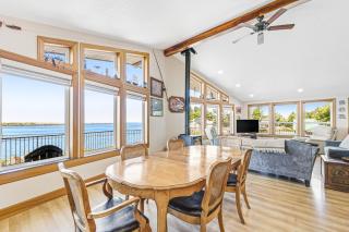 Jettyview Escape - 3