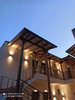 Bamboo Luxury Studios - 6