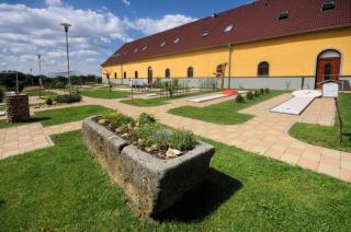 Hotel Restaurant Na Statku - Náměšť nad Oslavou - 3