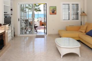 AT148 Frente la playa, jardín privado, vistas mar - Torredembarra - 3