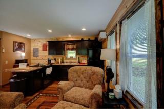 Dragon's Nest Cabin with Mountain Views - Robbinsville - 5