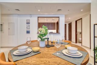 Incredible Views From This Classy Apt With Terrace - Dubai - 2