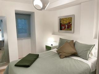 Moss Home - 1