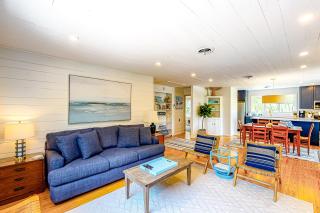 Blissful Beach Retreat - 9