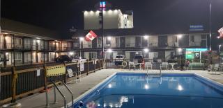 Niagara Falls Courtside Inn - 5