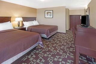 Travelodge by Wyndham Newport - 3